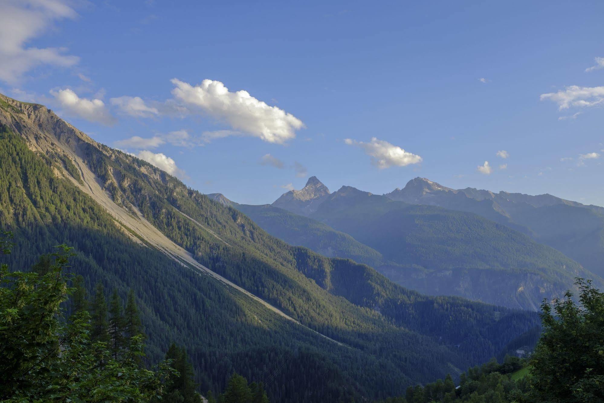Boutique-Hotel Garni Bellevue Davos Wiesen 외부 사진